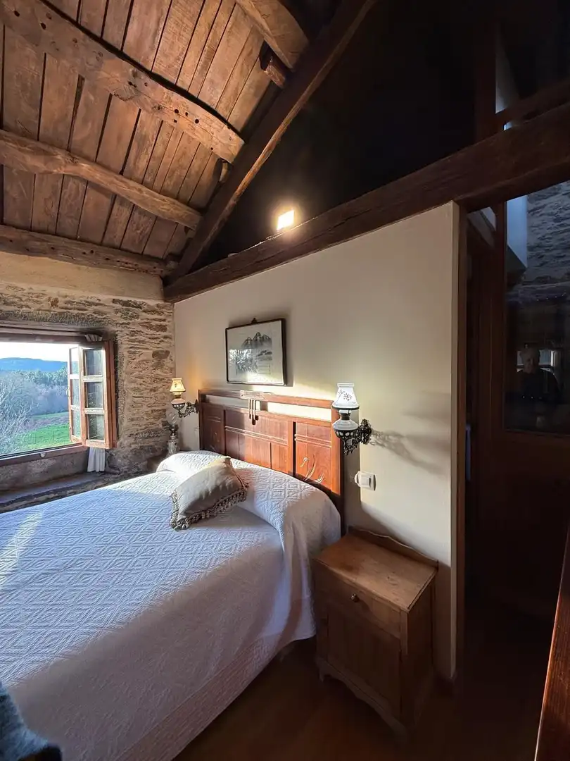 Habitación de Finca rústica en venta en Monfero con Calefacción, Jardín privado y Amueblado