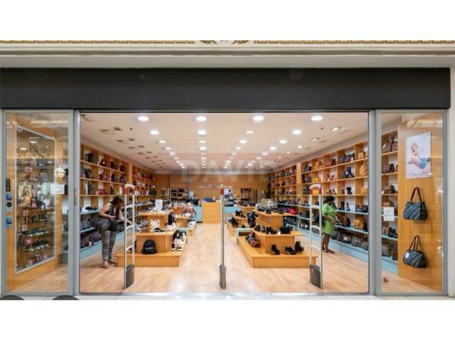 Local comercial en Alquiler en Calle Anselm Clave en Centre