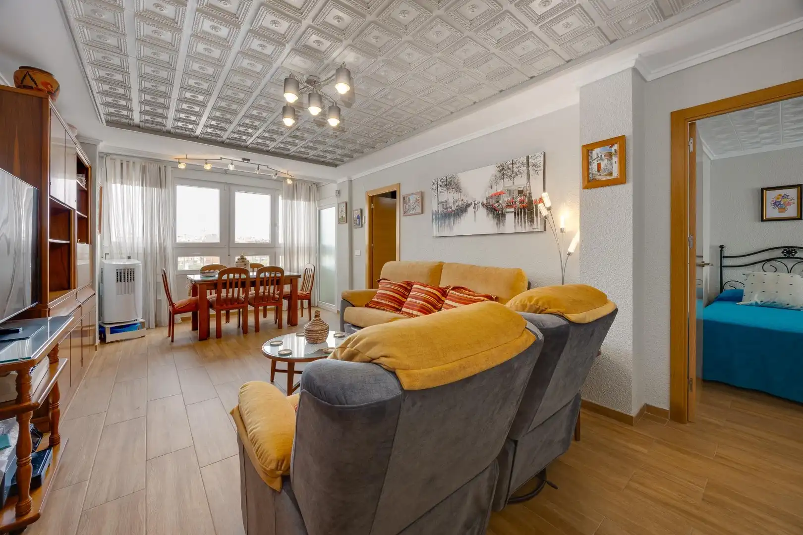Living room of Apartments for sale in Torrevieja  with Heating, Terrace and Furnished