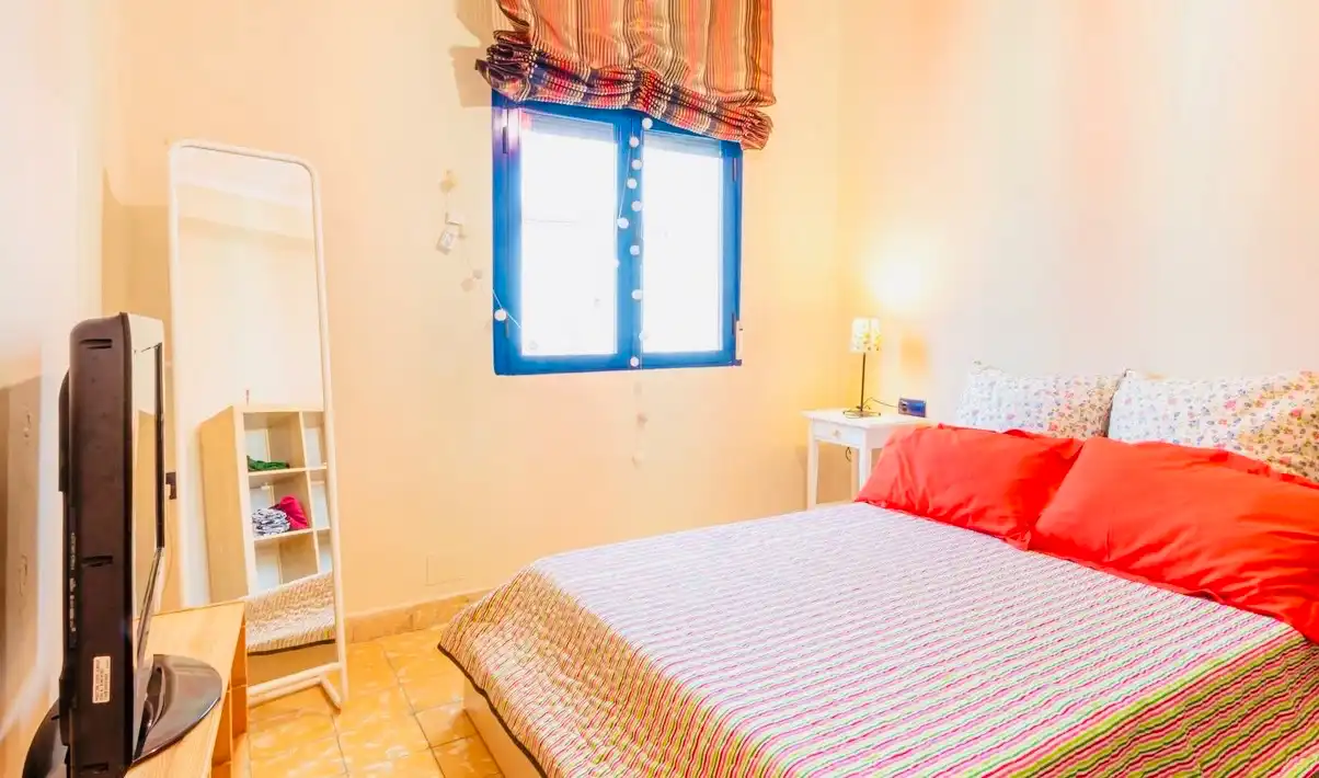 Dormitori de Casa adosada en venda en Altea amb Jardí privat i Moblat