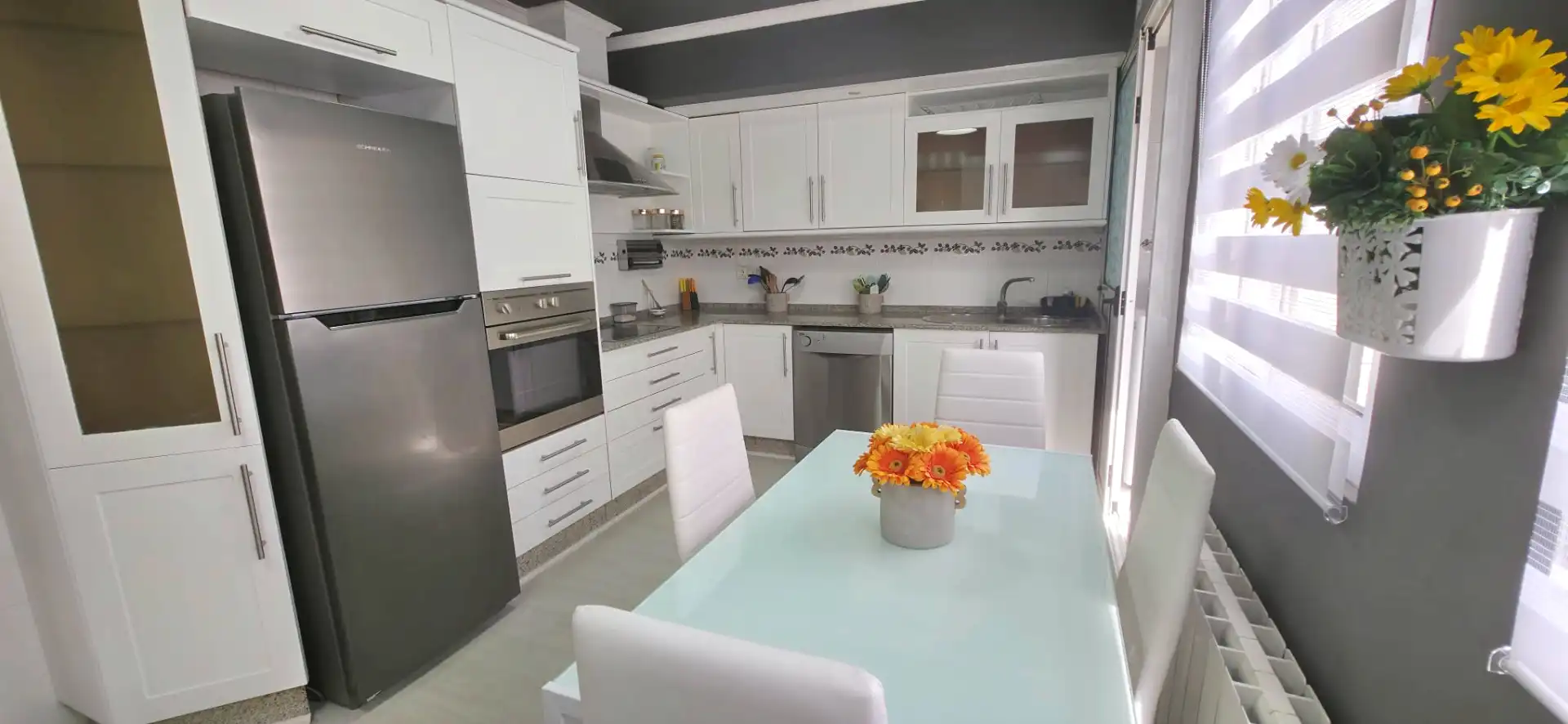 Kitchen of Attic for rent in Ferrol  with Air Conditioner, Heating and Furnished