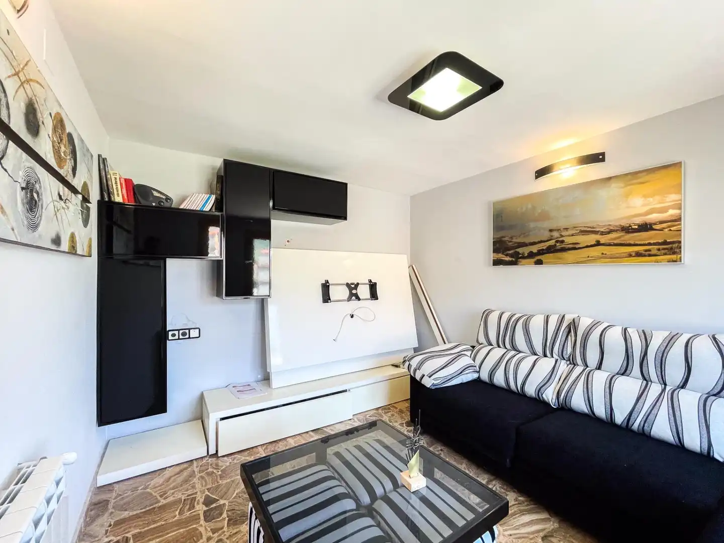 Sala d'estar de Casa o xalet en venda en Chera amb Calefacció, Terrassa i Traster