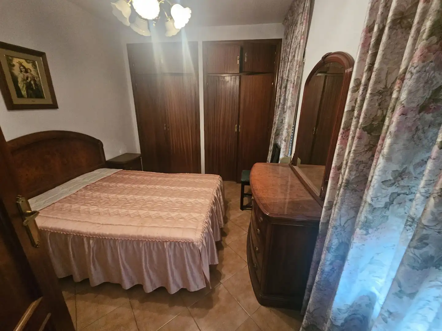 Dormitori de Casa adosada en venda en Mondéjar amb Moblat