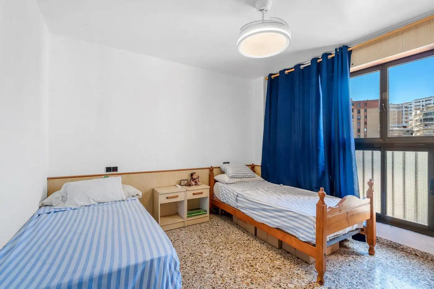 Dormitori de Apartament en venda en Elche / Elx amb Aire condicionat, Calefacció i Terrassa