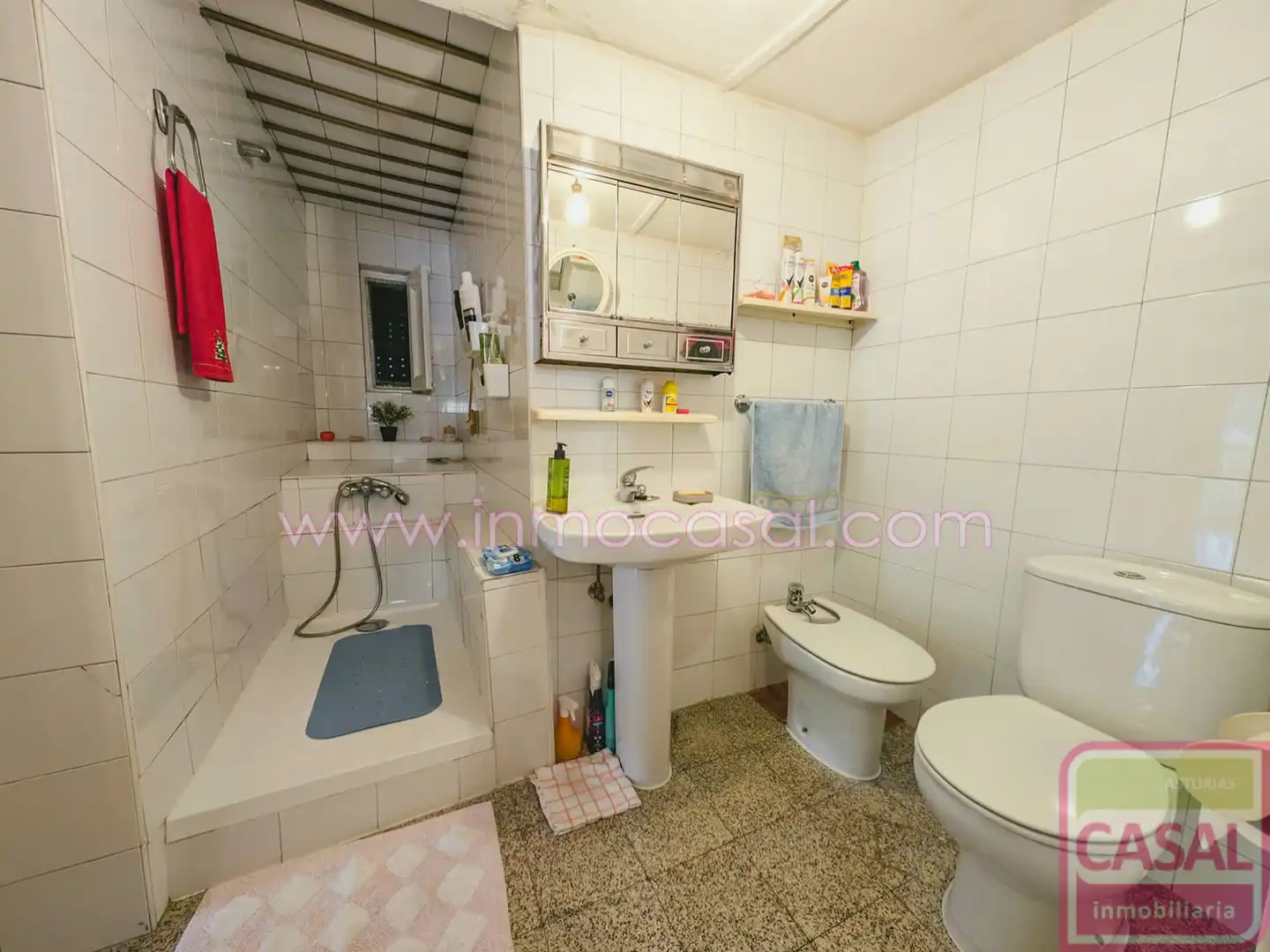 Casa o xalet en venda a BARRIO DE TRIANA, Ciaño - Zona Rural