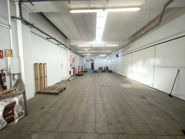 Nave industrial en Venta en Zona Nord