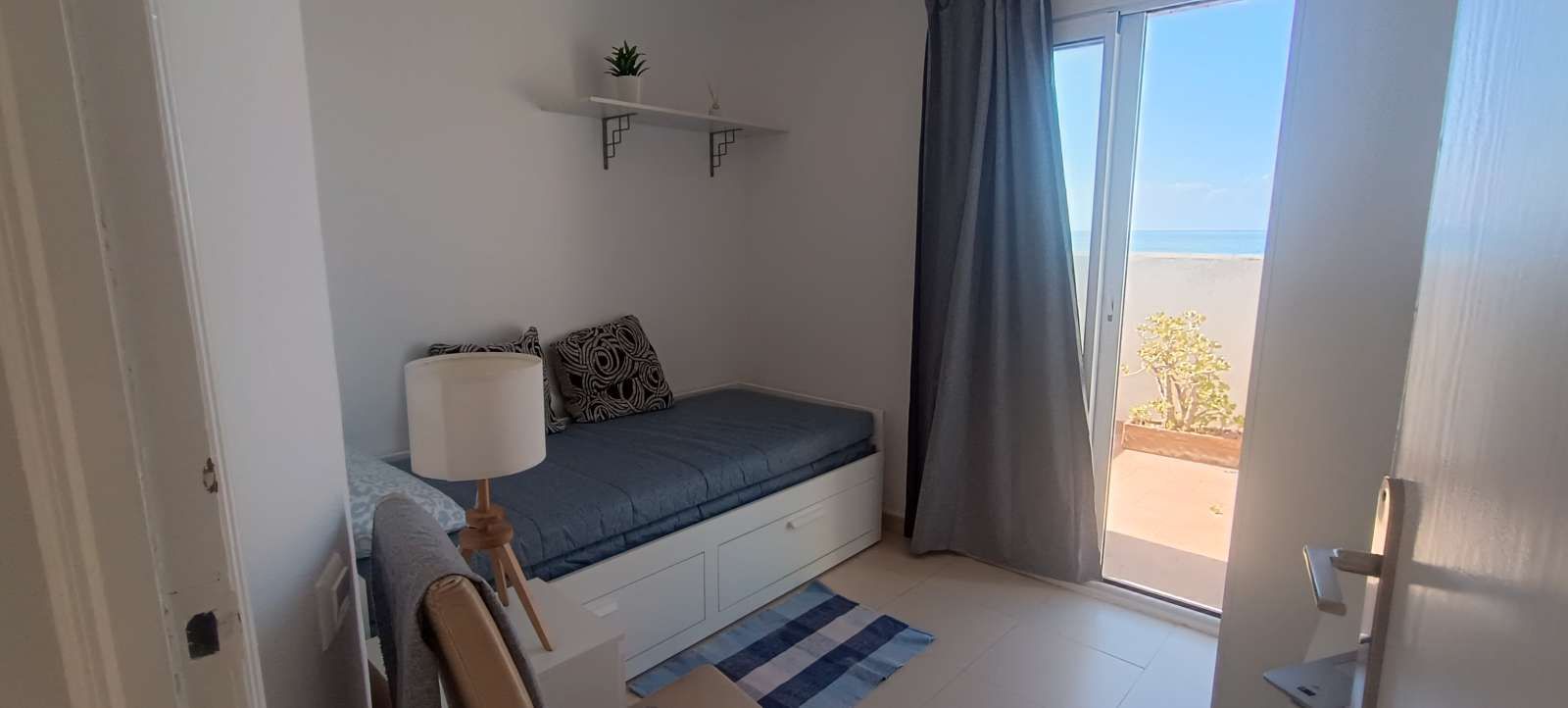 Schlafzimmer von Wohnung zur untervermieten in  Palma de Mallorca mit Klimaanlage, Heizung und Terrasse