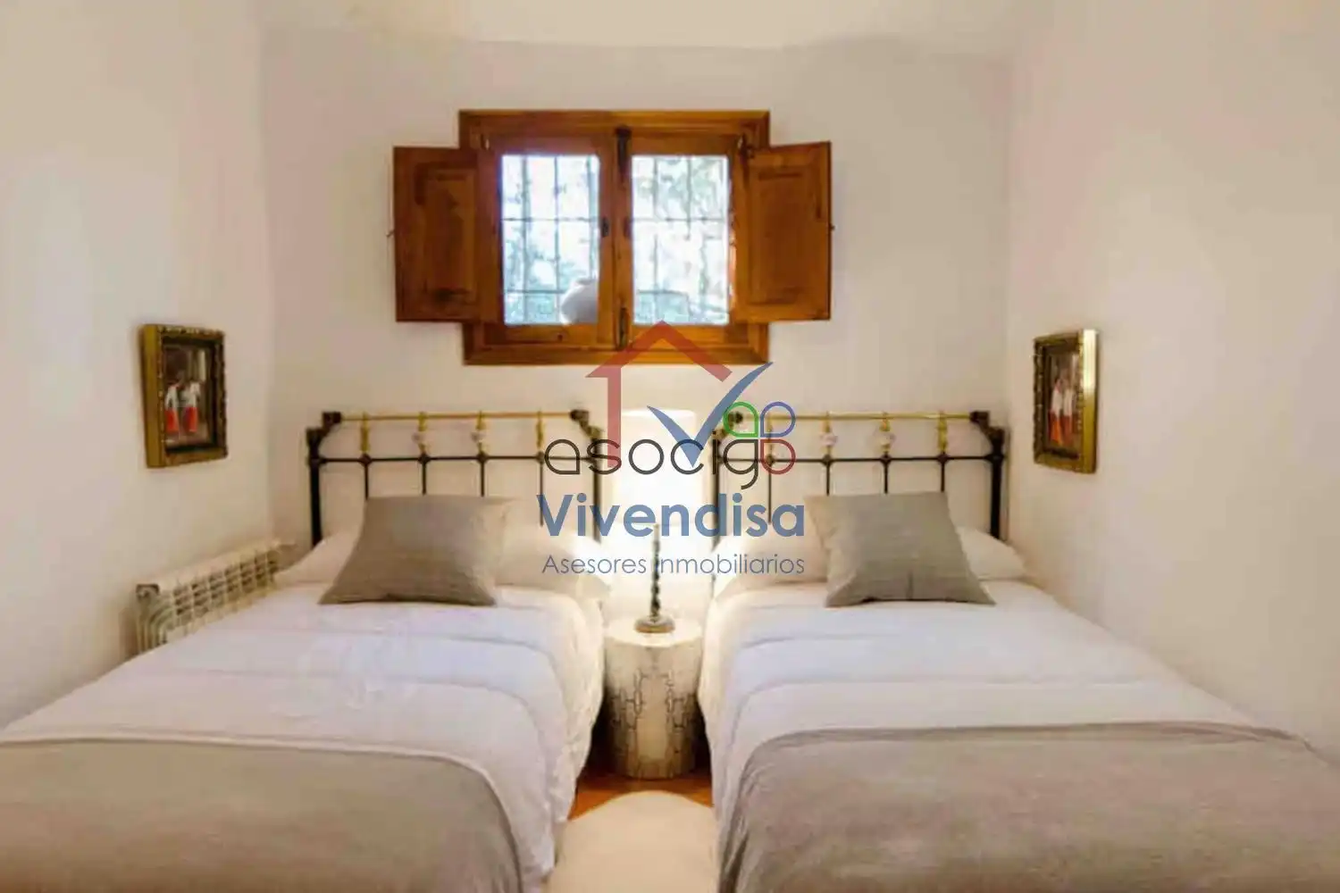 Habitación de Casa o chalet en venta en Heras de Ayuso con Jardín privado, Terraza y Piscina