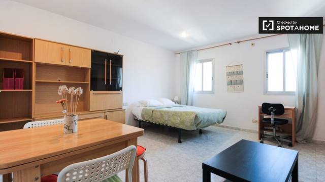 Piso en Alquiler en Barri Gòtic