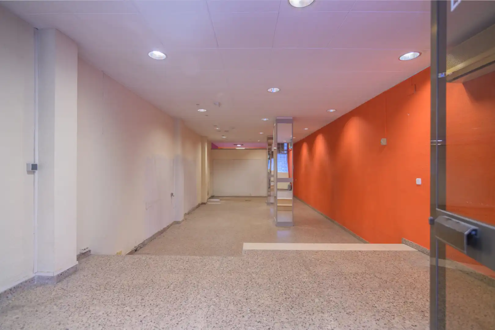 Business premises for sale in Carrer de Lepant