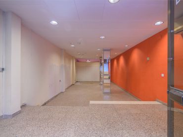 Local comercial en venta en Carrer de Lepant