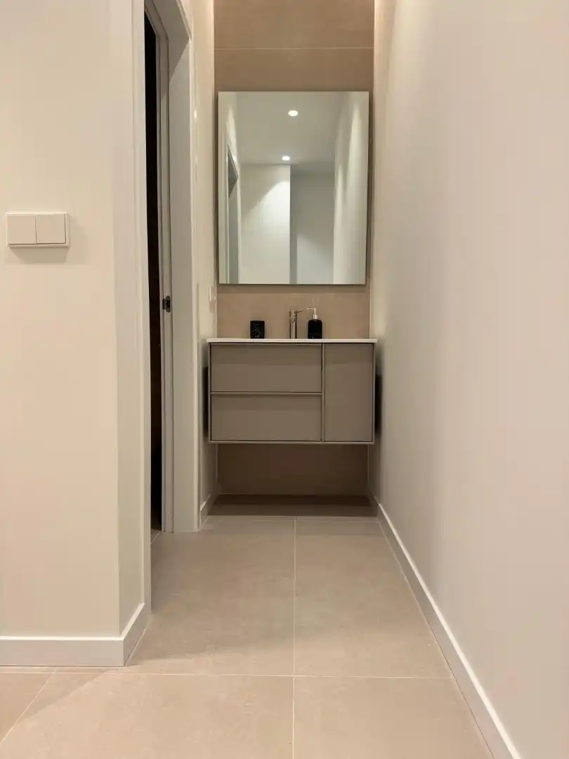 Baño de Piso para compartir en Valencia con Aire acondicionado, Calefacción y Terraza