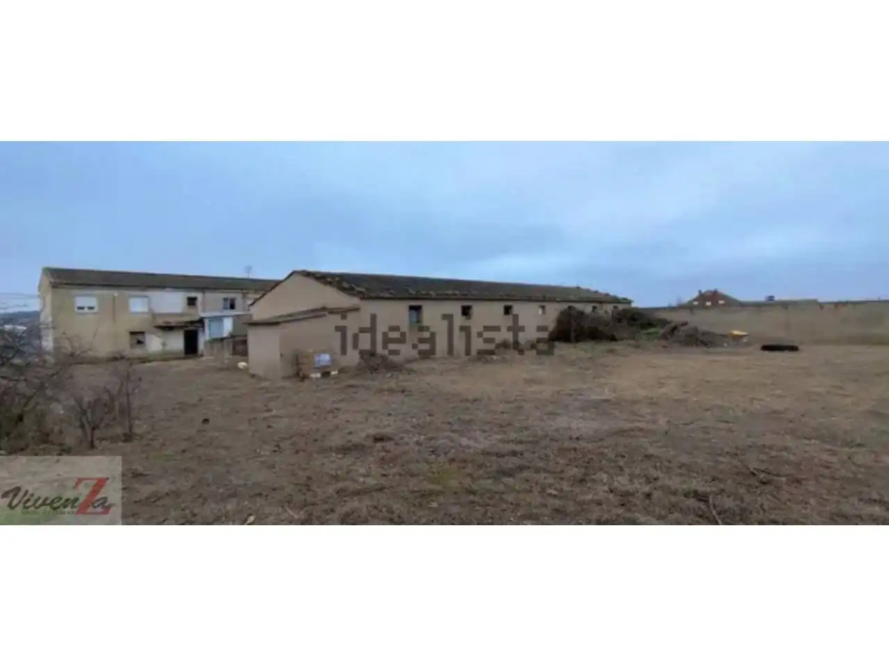 Casa o xalet en venda en Monfarracinos