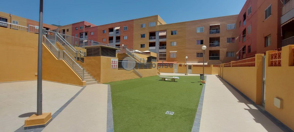 Exterior view of Flat for sale in Candelaria  with Balcony and Community pool