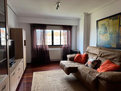 Living room of Flat for sale in Ourense Capital   with Heating, Parquet flooring and Storage room