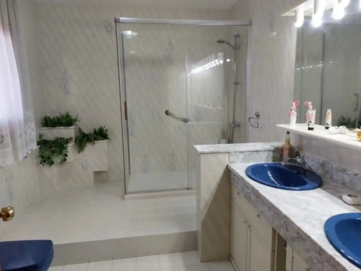 Villa mit Garten zum Verkauf in Passeig de la creu trencada 13-15, imagen 7
