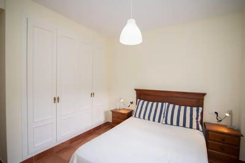 Habitación de Casa o chalet en venta en Chiclana de la Frontera con Aire acondicionado, Jardín privado y Trastero