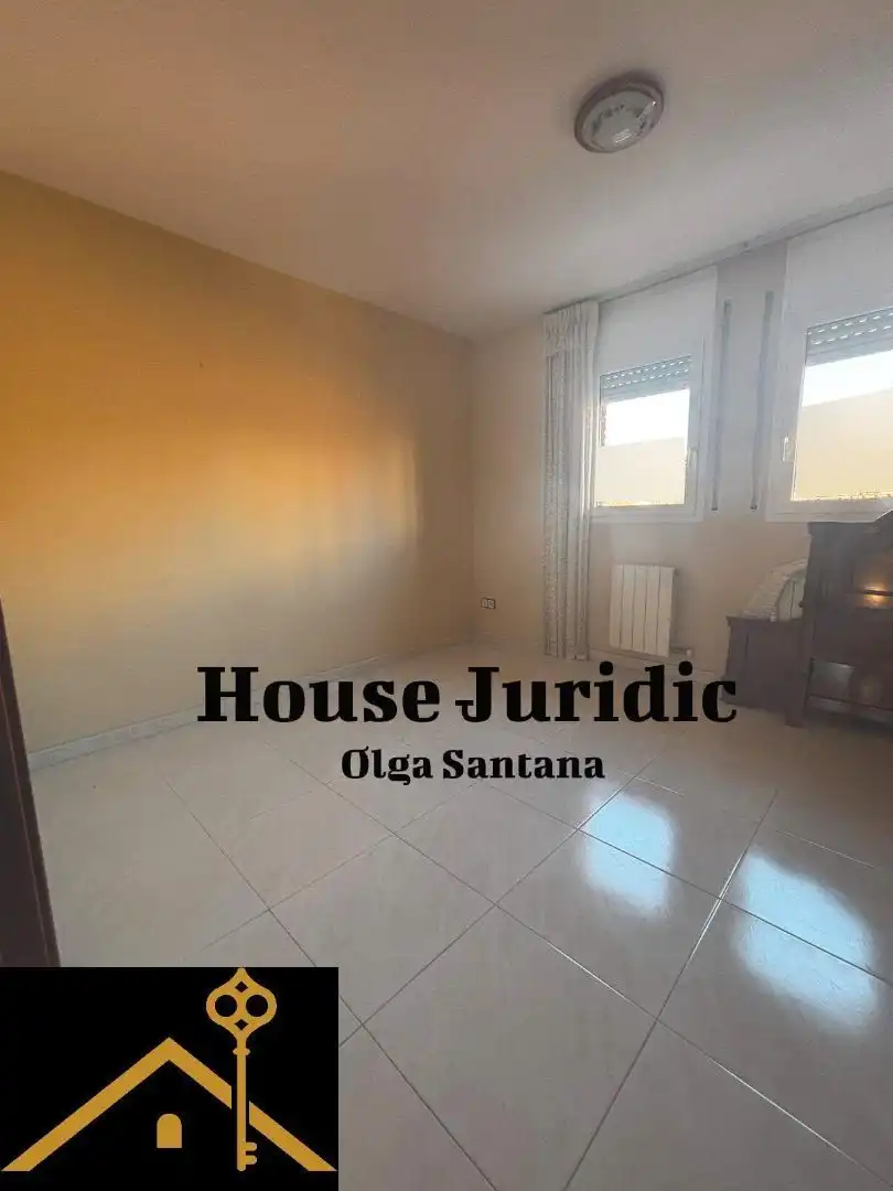 Piso en venta en Mataró con Calefacción, Trastero y Amueblado