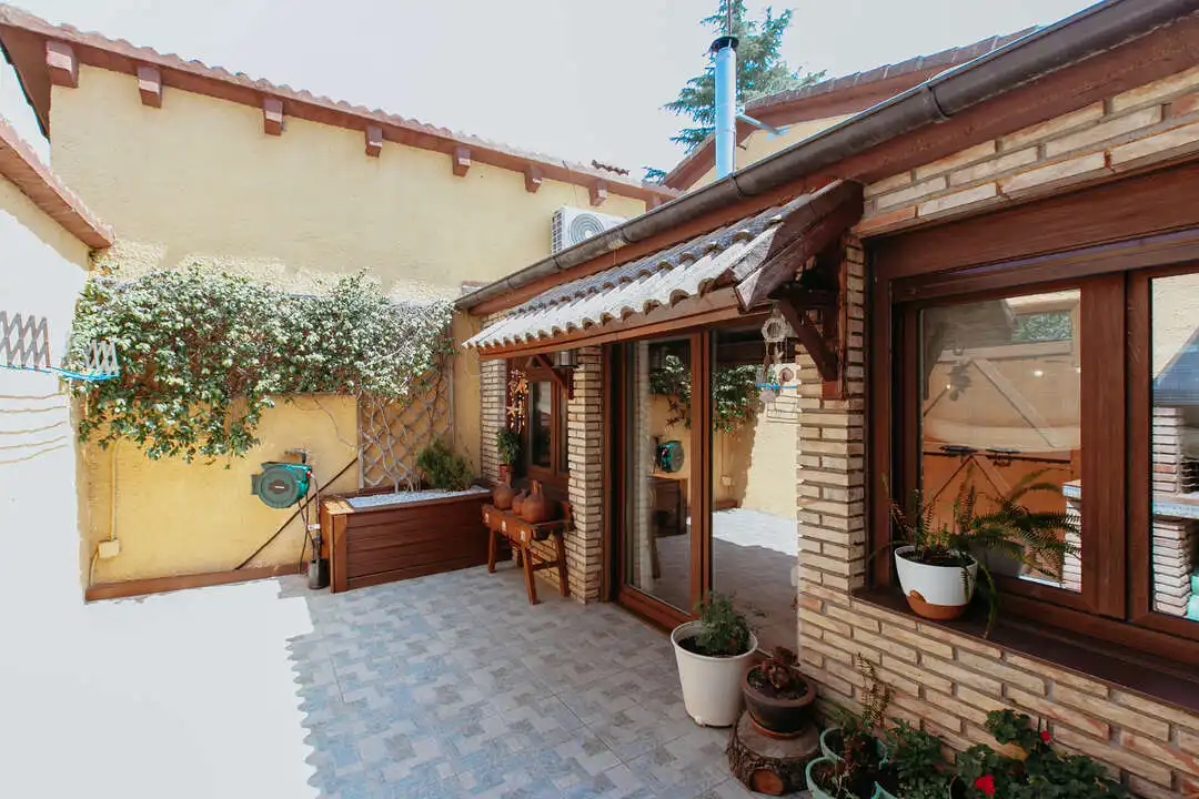 Terraza de Casa o chalet en venta en Lupiñén-Ortilla con Aire acondicionado, Calefacción y Jardín privado