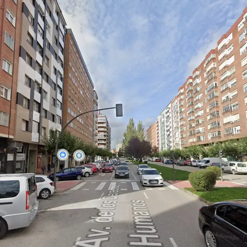 Pis amb ascensor en venda a Calle Diego María Crehuet
