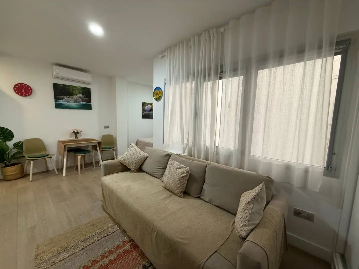 Wohnungen zur Miete in Calle Secretario Artiles, 107, Santa Catalina - Canteras