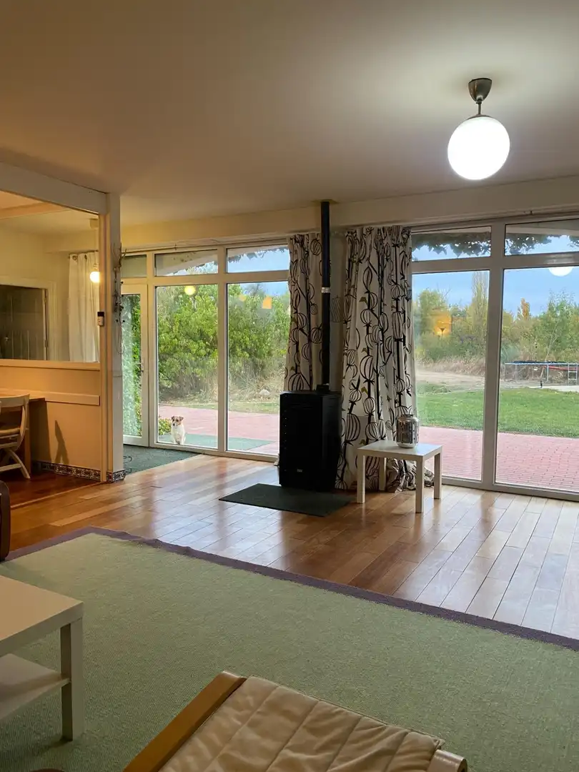 Sala d'estar de Finca rústica en venda en Valoria la Buena amb Jardí privat i Piscina