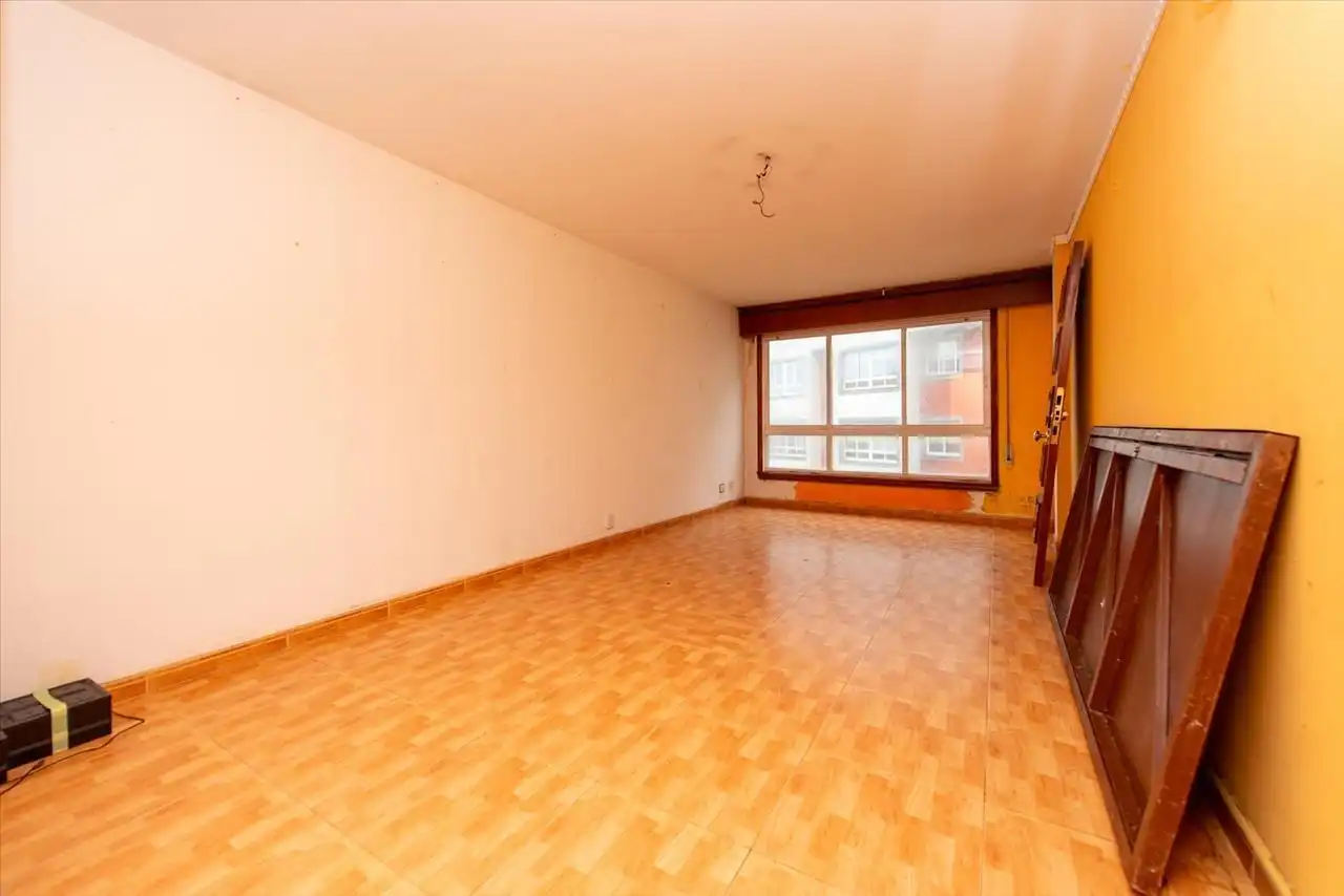 Living room of Flat for sale in A Coruña Capital   with Private garden, Parquet flooring and Terrace