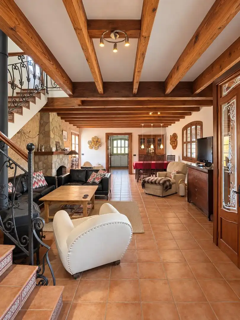 Wohnzimmer von Country house zur Miete in Inca mit Klimaanlage, Privatgarten und Terrasse
