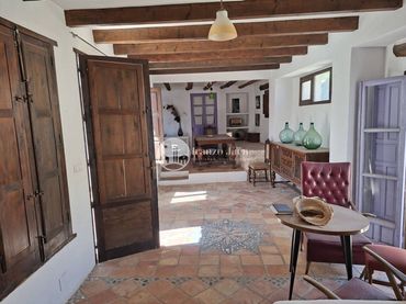 Casa en venda a Pegalajar