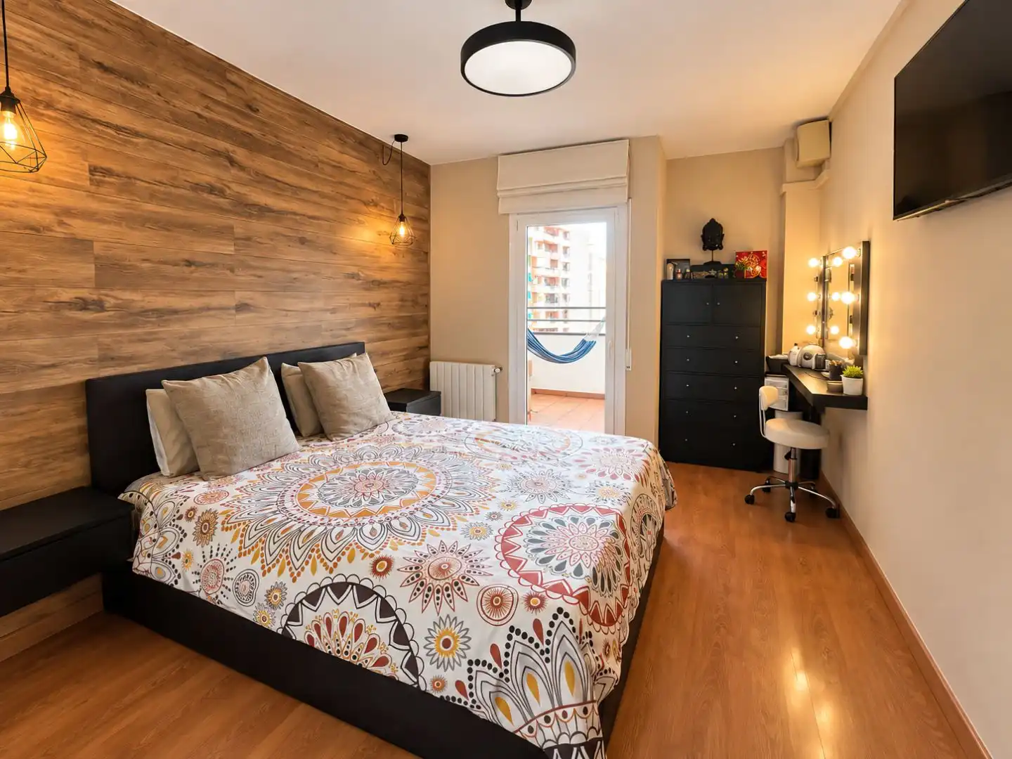 Schlafzimmer von Wohnung zum Verkauf in Gavà mit Klimaanlage und Terrasse