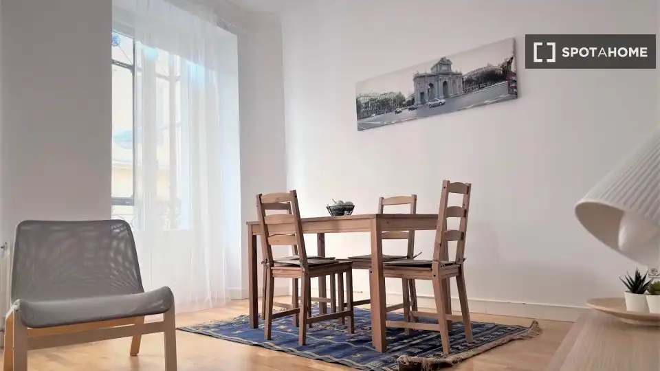 Appartement avec balcon à louer à Centro, imagen 15