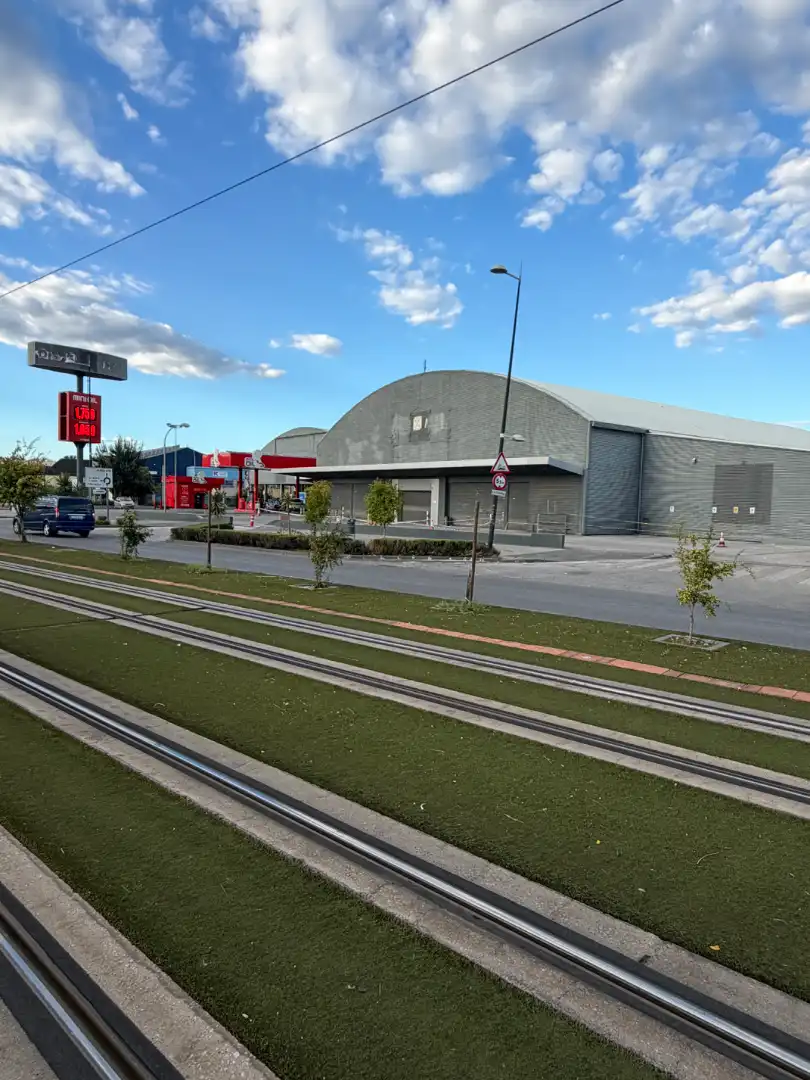 Industrial buildings for rent in Albolote, Granada