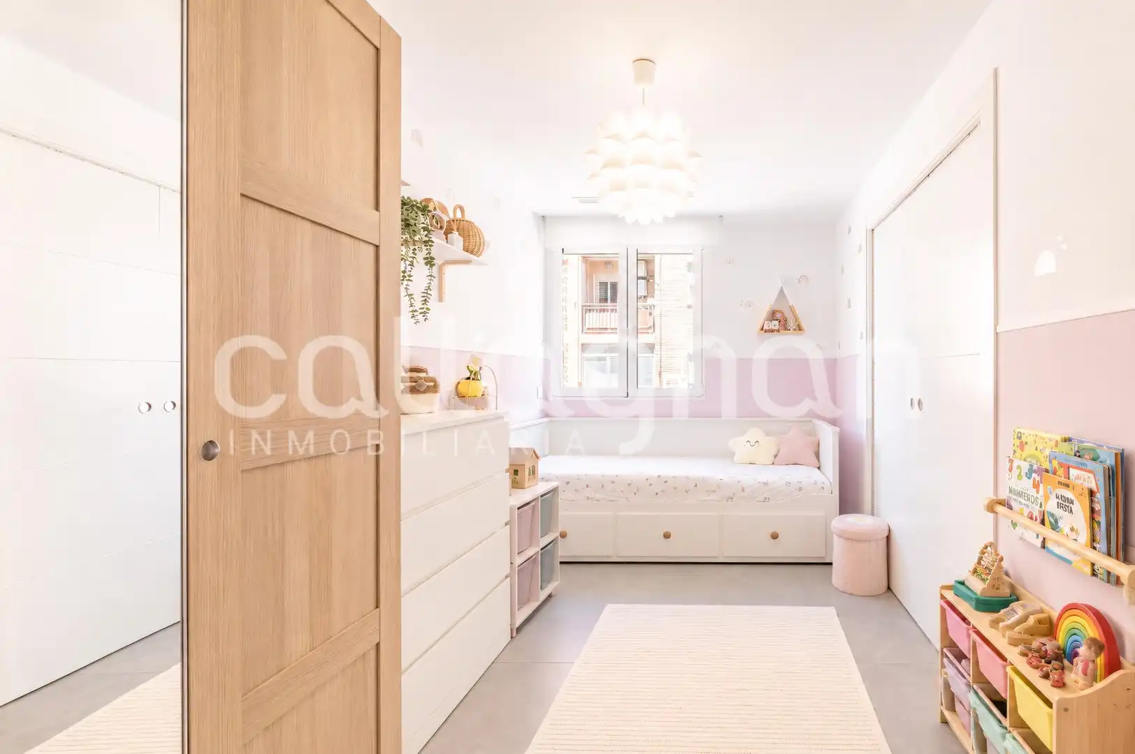 Habitación de Piso en venta en Valencia con Aire acondicionado, Calefacción y Amueblado