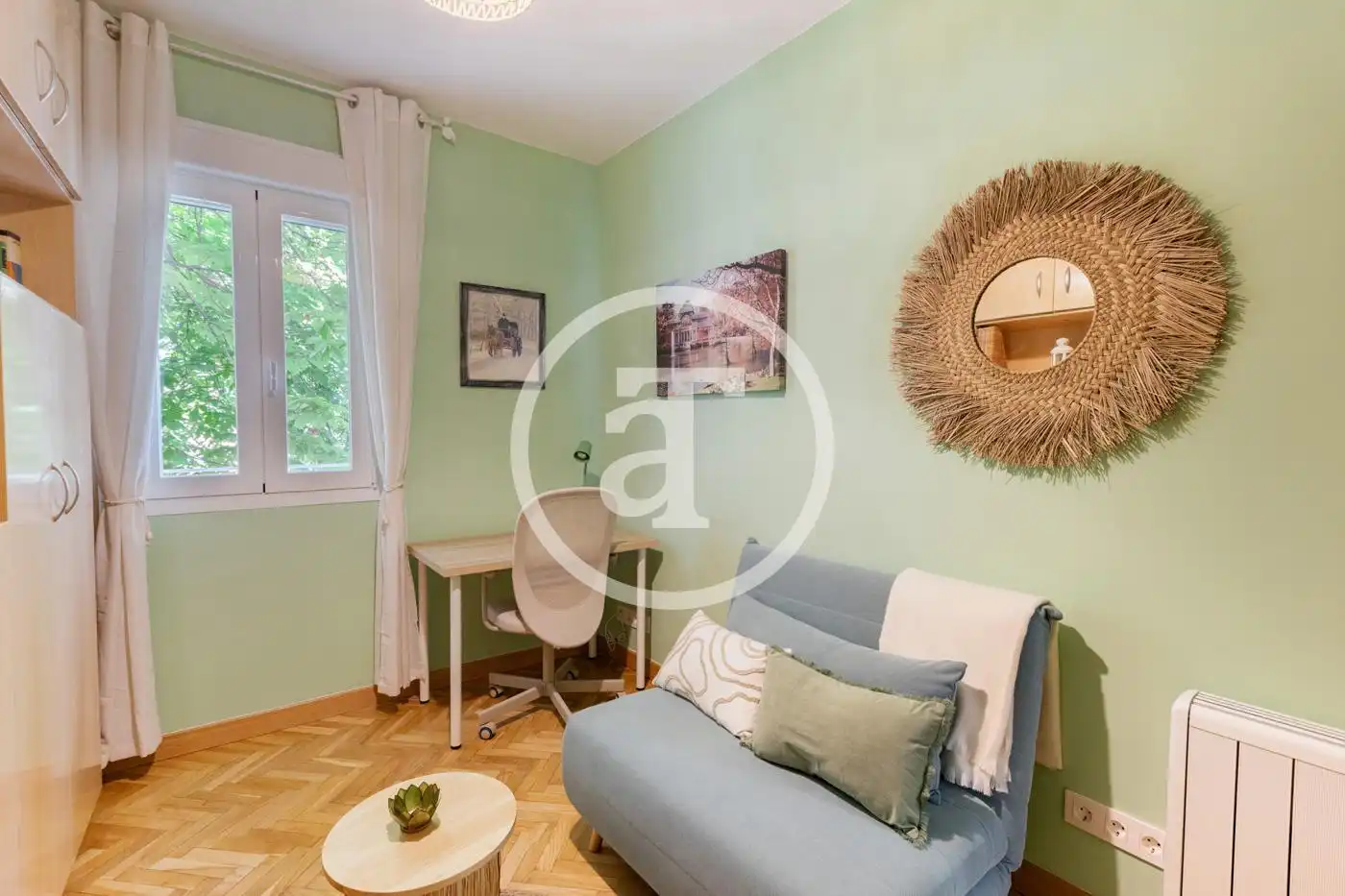 Bedroom of Flat for rent in Madrid  with Air Conditioner, Heating and Furnished