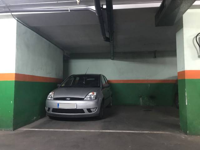 Garaje en Alquiler en Carrer del Maresme, 210 en La Verneda i la Pau