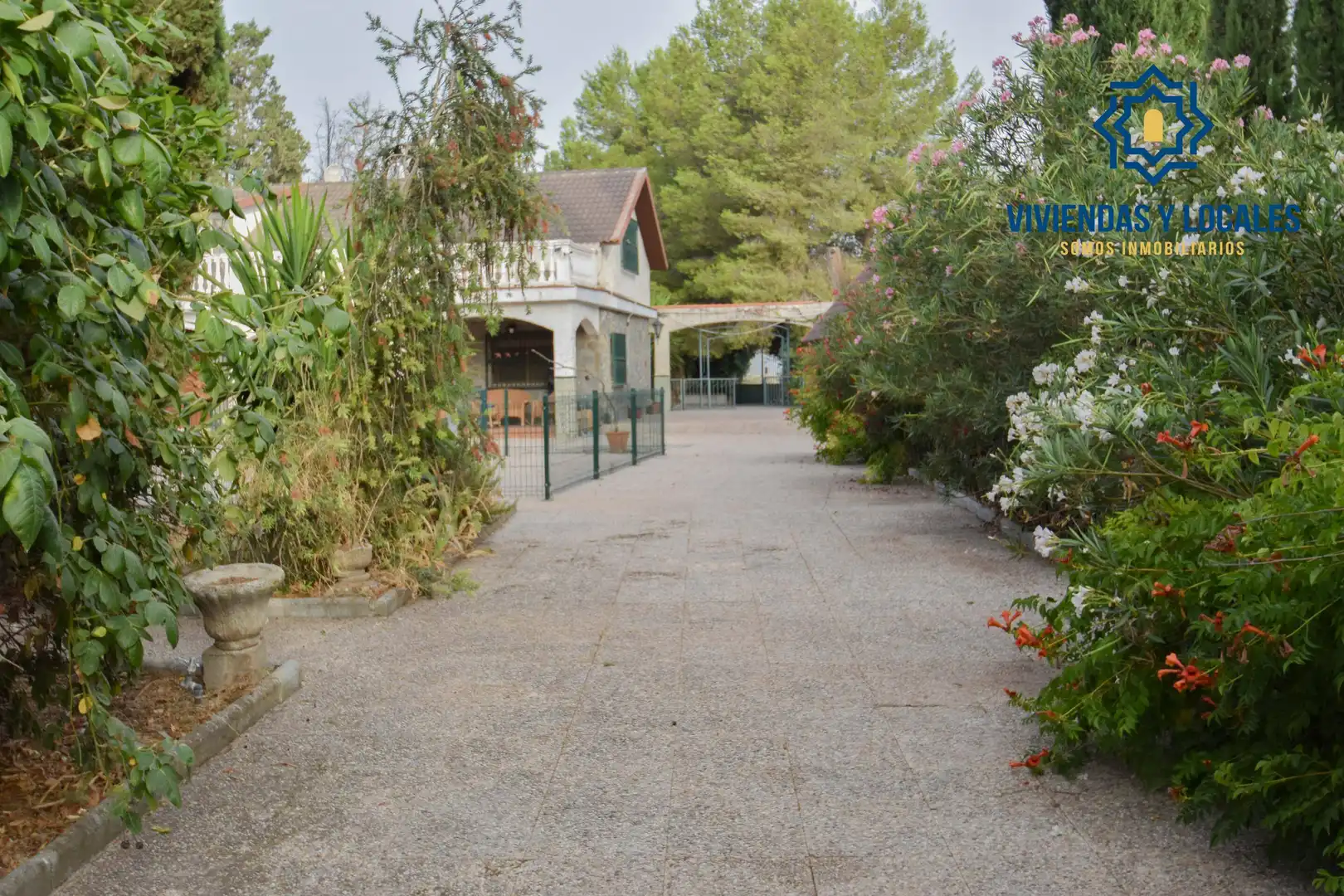 Xalet amb piscina en venda a Camino Viejo de Chimeneas #s/n #s/n #s/n #s/n #s/n, imagen 2