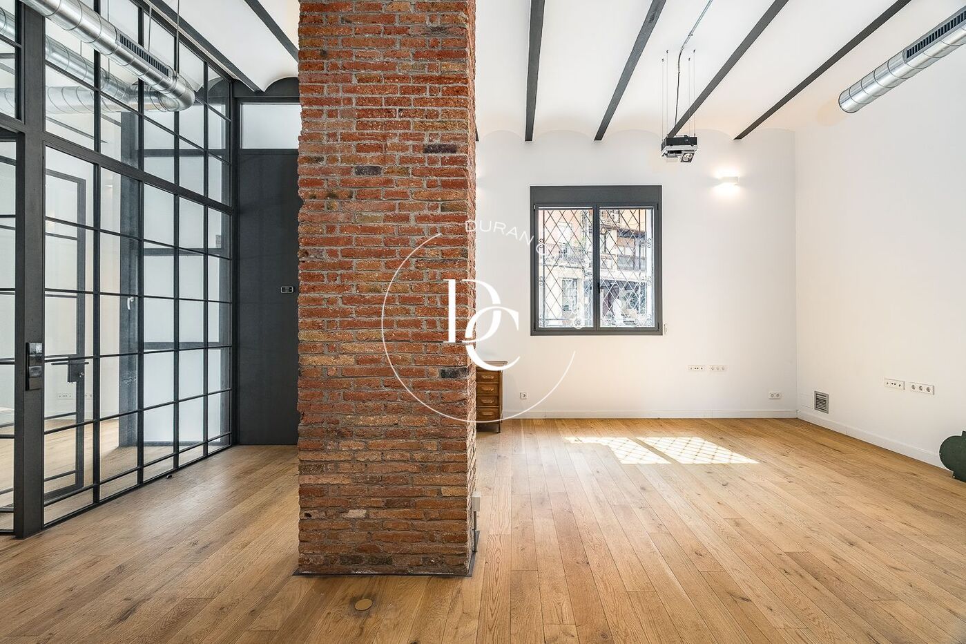 Loft for sale in  Barcelona Capital  with Air Conditioner, Heating and Terrace