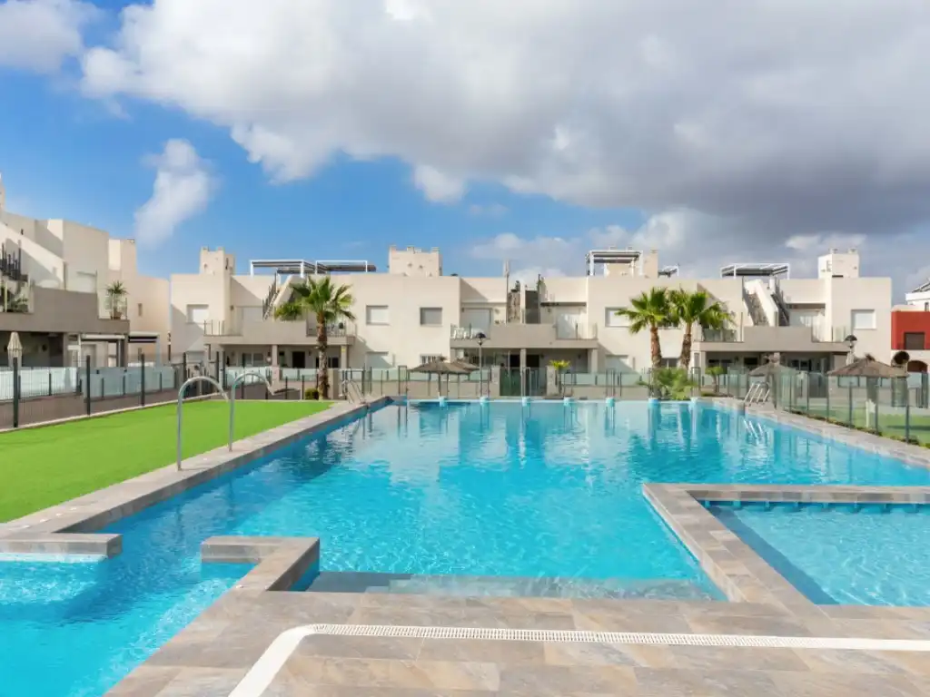 Apartamento con piscina en venta en Calle Gines Saura Sanchez, imagen 27