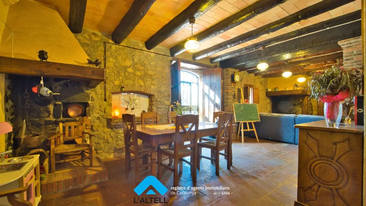 Finca rústica en venta en L'Ametlla del Vallès con Aire acondicionado, Calefacción y Jardín privado