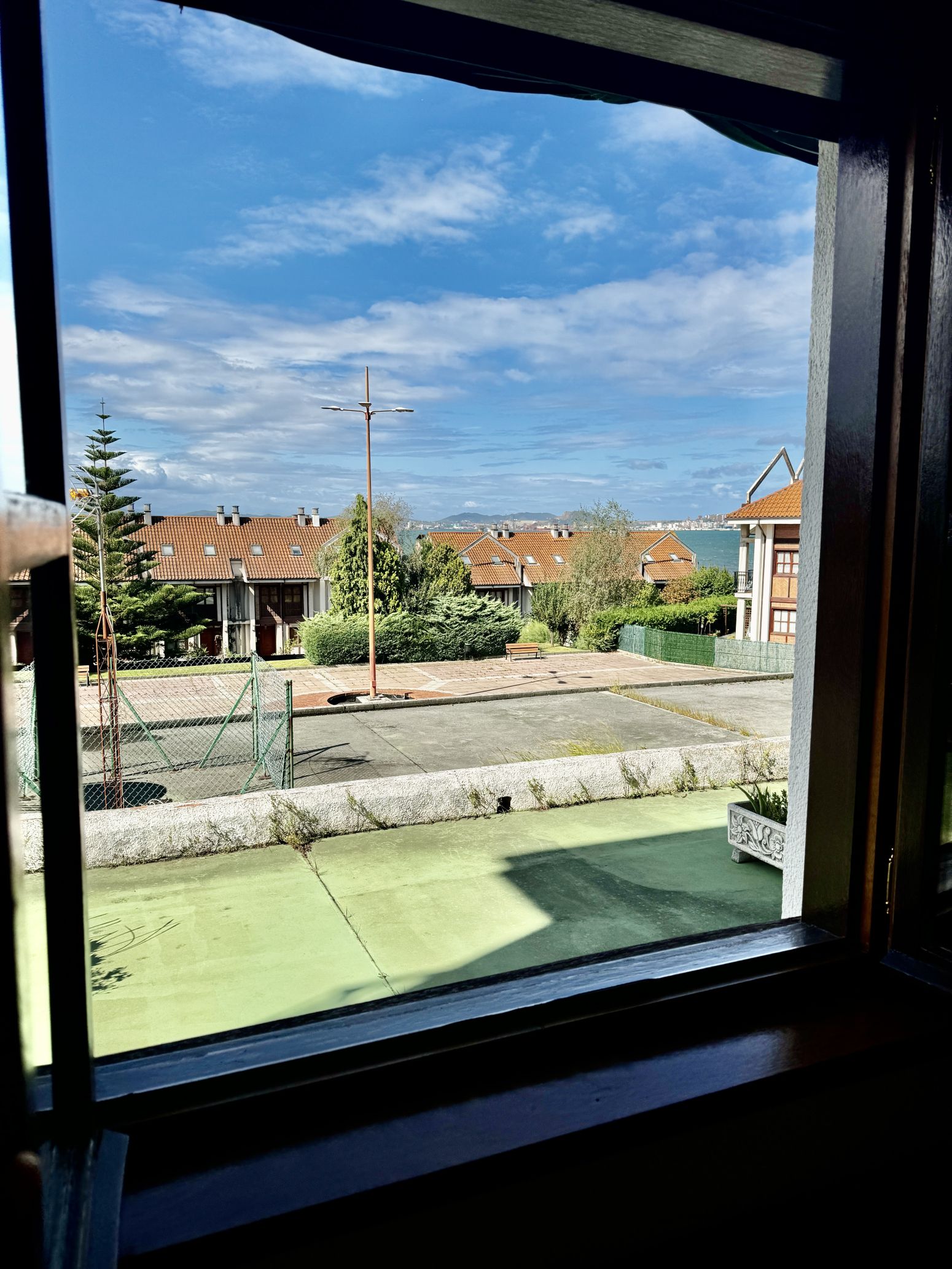 Vista exterior de Pis en venda en Marina de Cudeyo amb Terrassa i Moblat