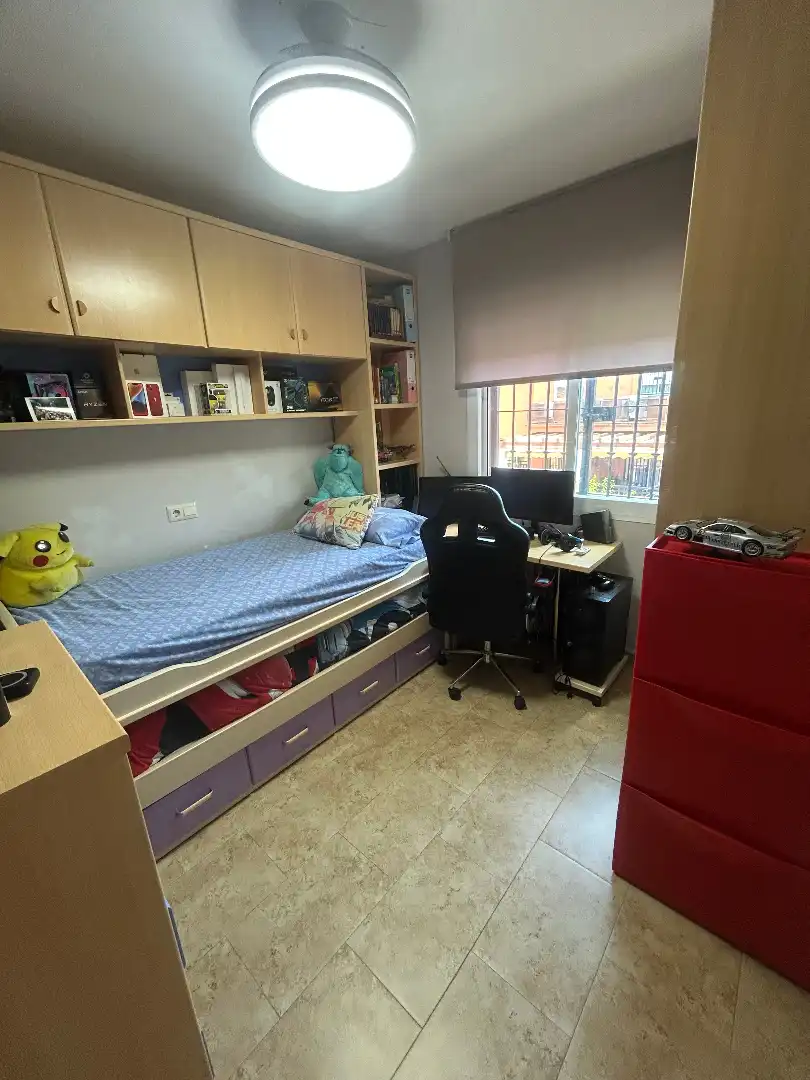 Schlafzimmer von Einfamilien-Reihenhaus zum Verkauf in Alhaurín de la Torre mit Klimaanlage, Privatgarten und Terrasse