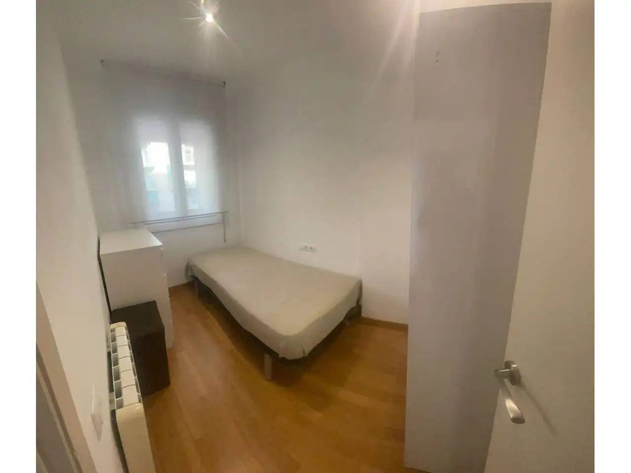Bedroom of Flat for sale in Sabadell  with Air Conditioner, Heating and Parquet flooring
