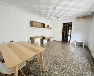 Menjador de Pis de lloguer en Burjassot amb Terrassa i Balcó