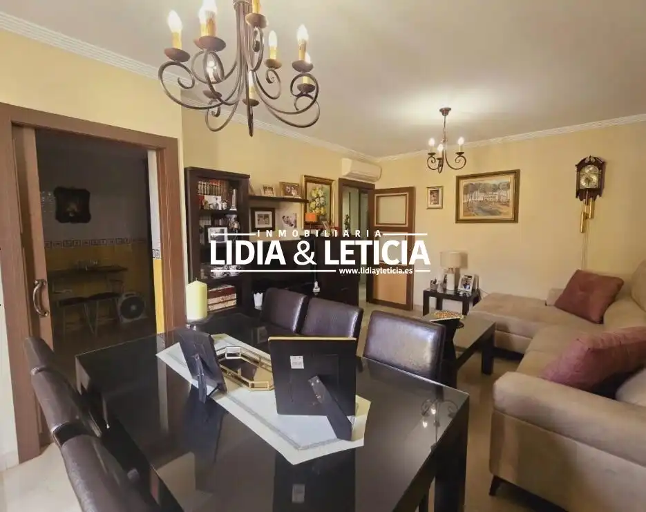 Houses for sale in Alcalá de Guadaira