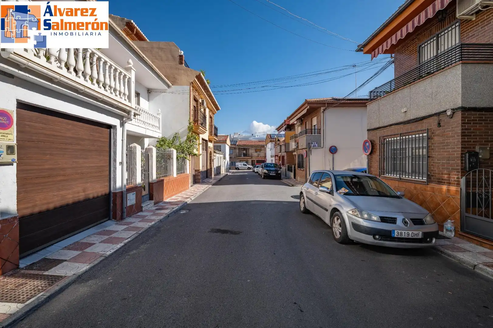 Vista exterior de Casa o chalet en venta en Armilla con Aire acondicionado, Terraza y Trastero