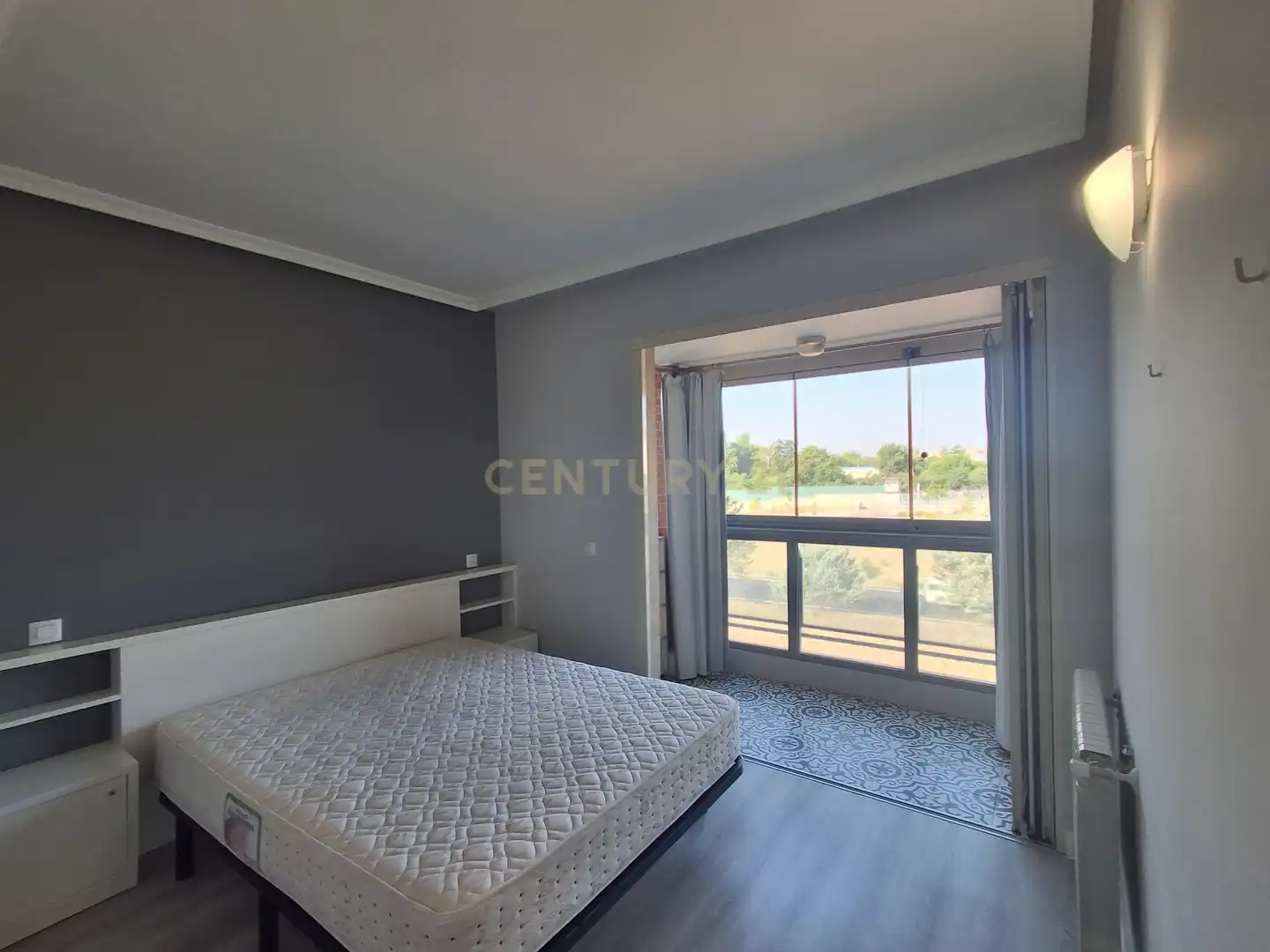 Dormitori de Dúplex de lloguer en Pozuelo de Alarcón amb Aire condicionat, Forn i Rentadora