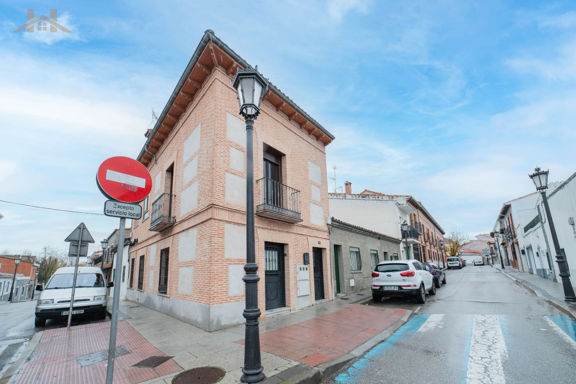 Exterior view of House or chalet for sale in Navalcarnero  with Air Conditioner, Heating and Storage room