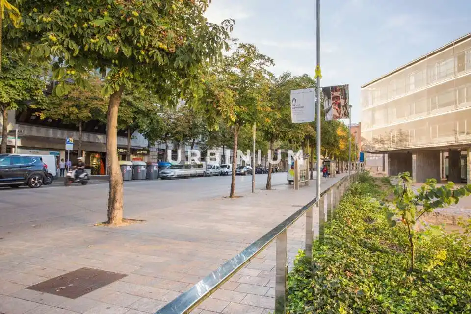 Oficina amb ascensor de lloguer a Gran Via de Jaume I, imagen 17