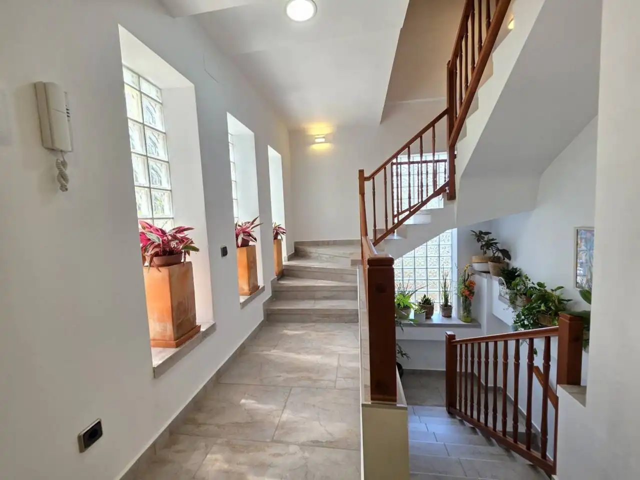 Casa o chalet en venta en Montcada i Reixac con Aire acondicionado, Calefacción y Jardín privado