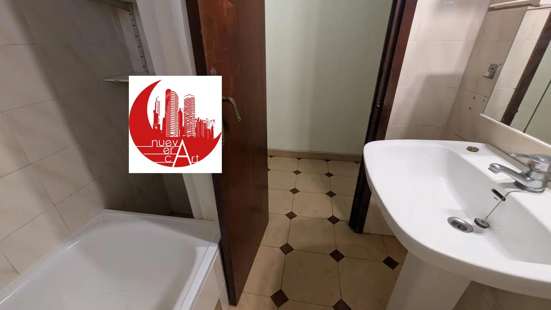Baño de Piso en venta en Cartagena con Trastero